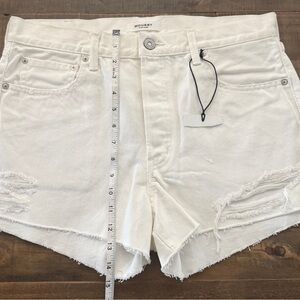 Moussy Vintage Women's White Distressed Shorts Size 28